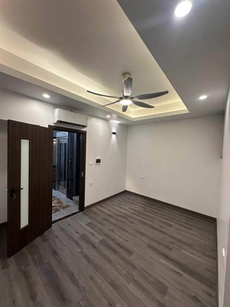 Nhà Đẹp Xuân Đỉnh, Bắc Từ Liêm – Gara Ô Tô – 70 M2 – 6 Tầng Thang Máy - Mt 5M - 294 Triệu/m²