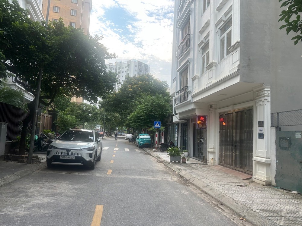 Bán Nhà Việt Hưng, Long Biên 55M2- 4 Tầng Mặt Phố Kinh Doanh, Văn Phòng- 17.X Tỷ