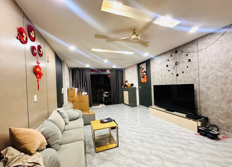 Bán Nhà Đẹp 80M2, 2 Tầng, Đường Tô Ngọc Vân, Tam Bình, Thủ Đức, Tp Hcm. Giá 5.68 Tỷ, Sổ Hồng Riêng