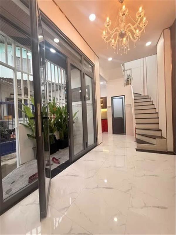 Nhà Đẹp Nơ Trang Long – Ngang 7M!