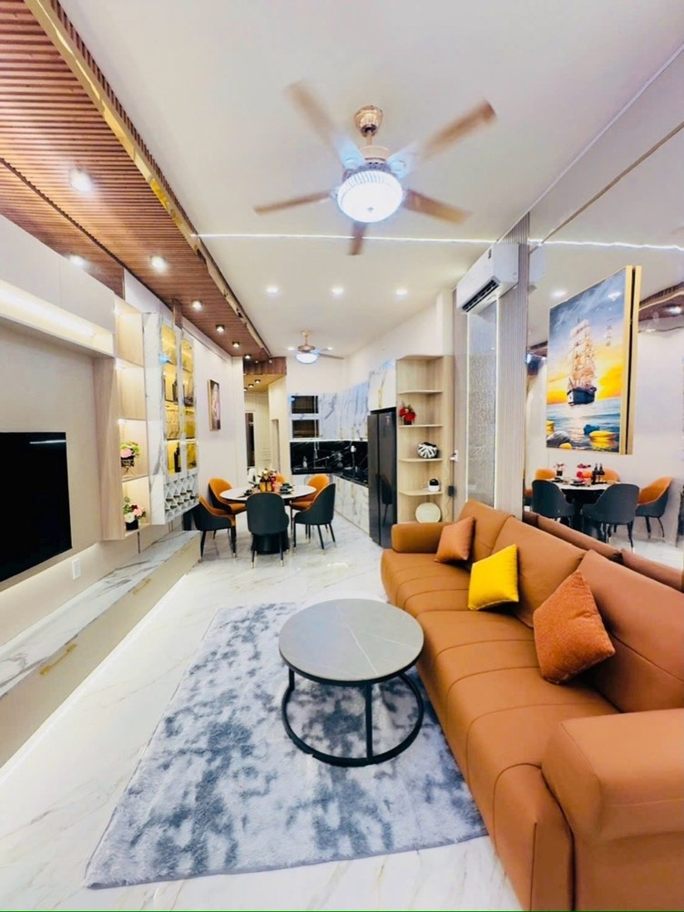 Nguyễn Thanh Tuyền - Lê Văn Sỹ - Gần Sân Bay, 51M2, 3.5X17.5, Full Nội Thất - Chỉ 6 Tỷ 7