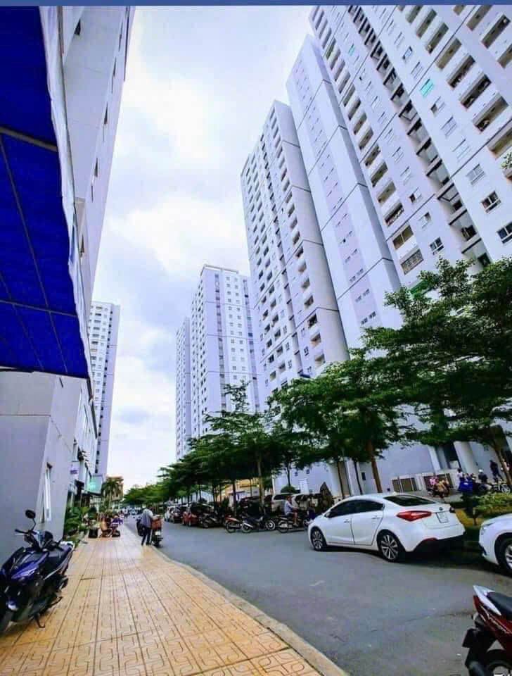 Kẹt Tiền Chính Chủ Cần Bán Shophouse Giá Siêu Hời Tại Hqc Plaza, 3,6 Tỷ, Dtsd 123M2