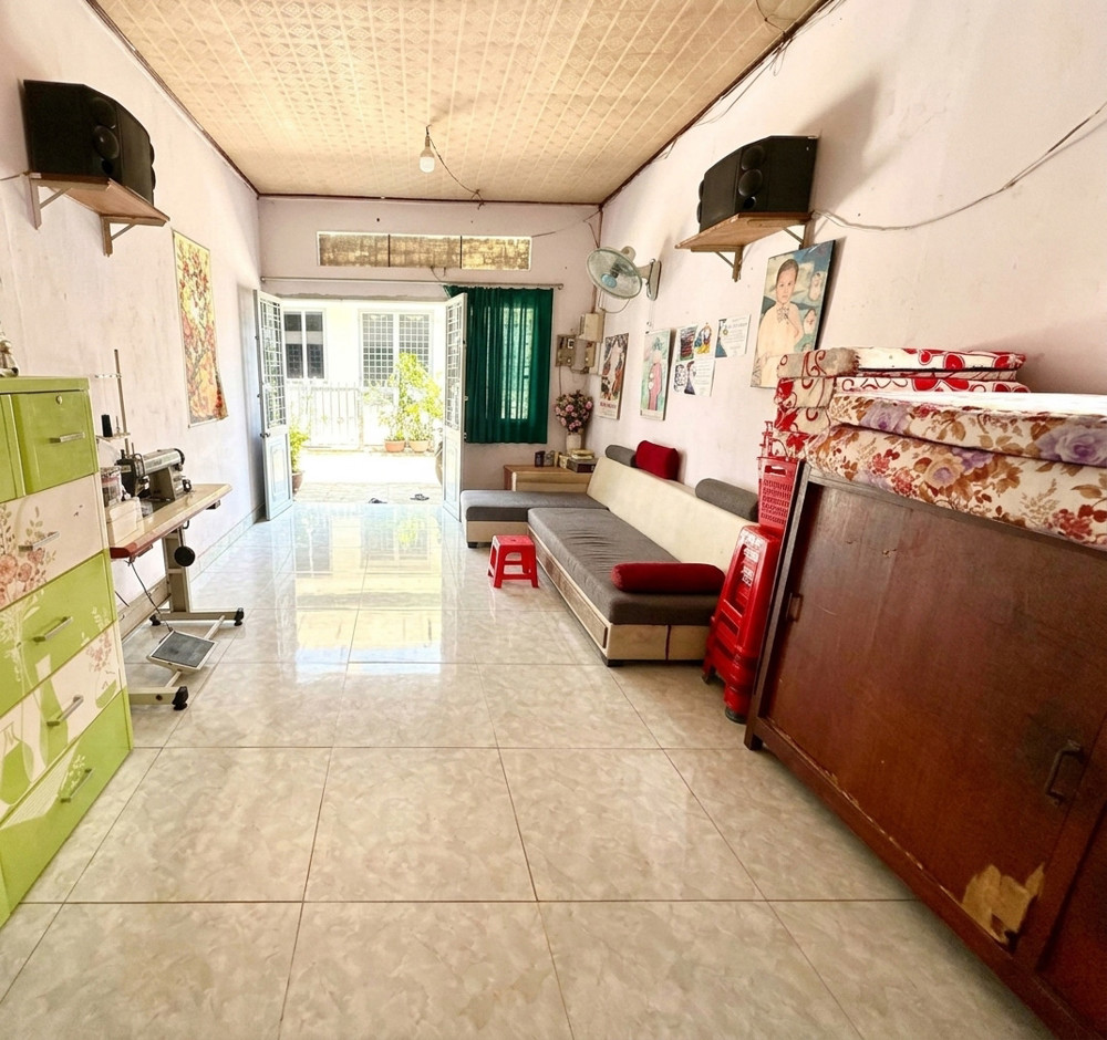 [O5889*] Lô Góc 2 Mặt Thoáng Phạm Văn Chiêu Sát Chợ Xóm Mới - 3.X Tỷ