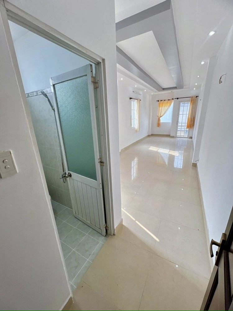 Bán Nhà 4 Tầng – Gần Parc Mall Cao Lỗ Quận 8 – 75M2– 7Pn – Nhỉnh 7 Tỷ – Lh 0784968131