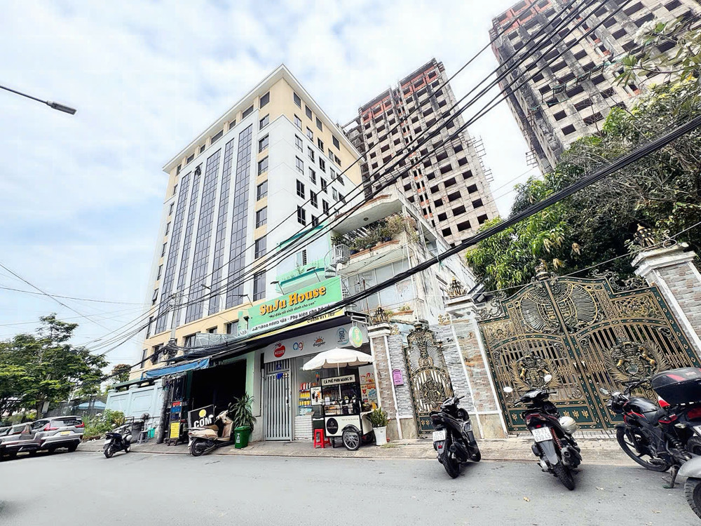 Bán Nhà 3 Tầng Mặt Tiền Kd Đa Ngành Đ.lê Thị Chợ, Quận 7 - Ngang Đẹp 5M*38m Full Thổ Cư - Kv Cấp