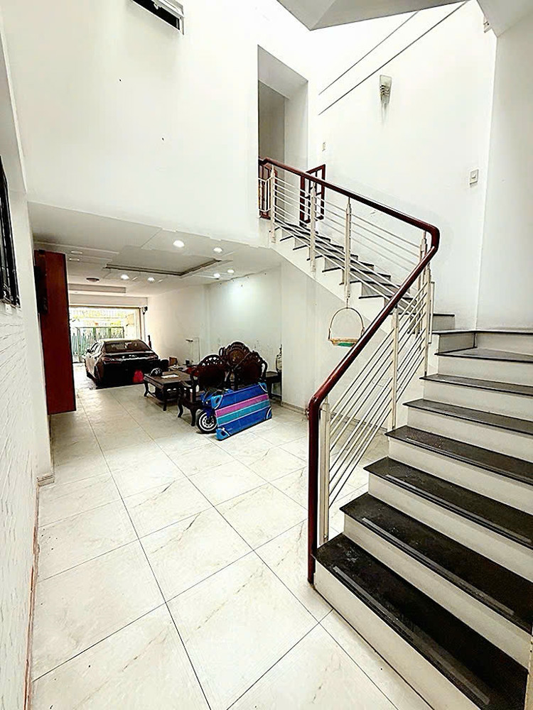 Bán Nhà 4 Tầng Hxh 8M Đ.lê Văn Sỹ, Quận 3 - Ngang Đẹp 4,1M*28,4M - Sổ Vuông Đẹp Full Thổ Cư* Liên