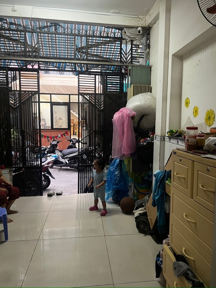 Trường Sa (Gần Phạm Văn Hai ) 38M² (3.8×11m) 3 Tầng Hẻm Xe 7 Chỗ Tới Cửa 7.95 Tỷ