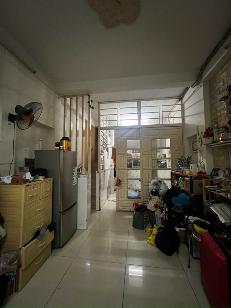 Nhà 38M² - Kt 3.8×11m - 3 Tầng - 3Pn - Hẻm Ô Tô Thông - Cách Trường Sa Vài Bước - 7.95 Tỷ