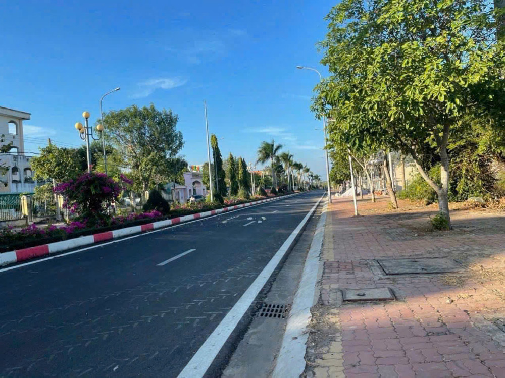Chính Chủ Bán Đất Long Điền - 131,4M2, Chiều Dài Mặt Tiền 13,7M, Gần Chợ An Ngãi, Sát Khu Hành Chính