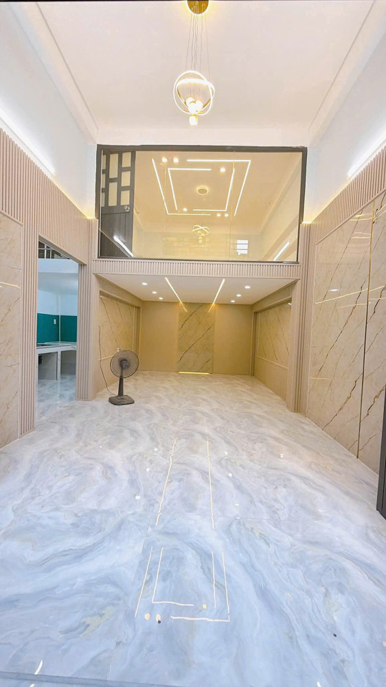 Bán Nhà Hẻm Ba Gác Máy Ngang 6 Dài 9 -Đúc 4 Tấm Có 4 Đ