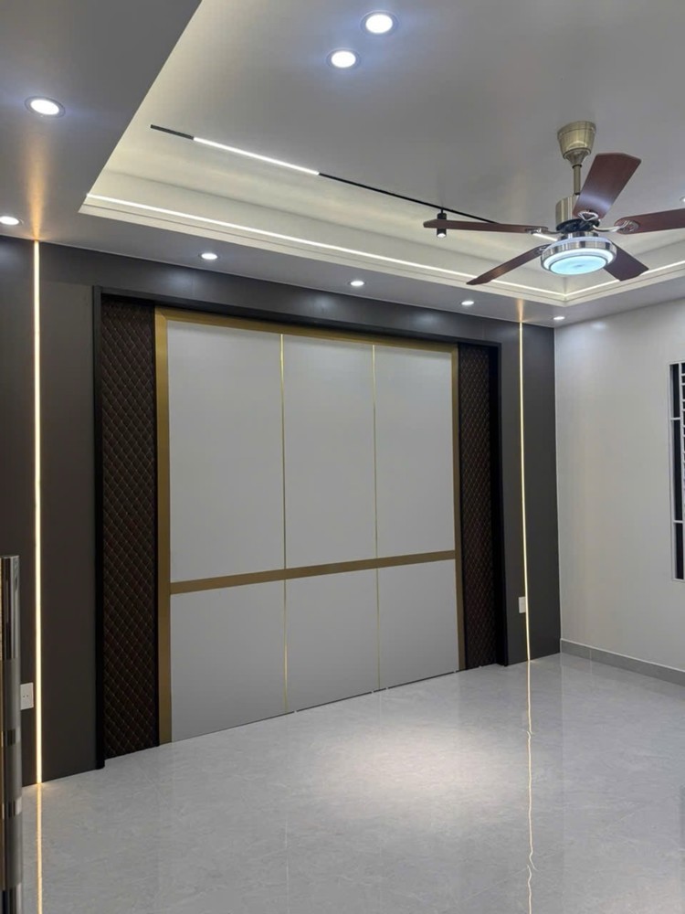 Nhà 4 Tầng Có Thang Máy - Khu Tđc Tam Kỳ, Cạnh Chi Cục Thuế Hải Phòng