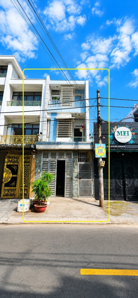 Cho Thuê Nhà Mặt Tiền Nb Lê Trọng Tấn 48M²,3Tầng,12Triệu - Gần Aeon