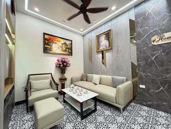 Khương Đình – Nhà Mới Full Nội Thất – 45M² – 5 Tầng – Mt 5M – 236Tr/m²