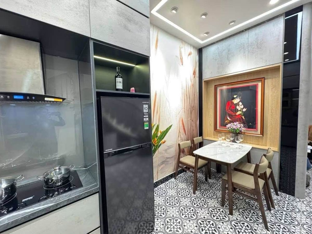 Khương Đình – Nhà Mới Full Nội Thất – 45M² – 5 Tầng – Mt 5M – 236Tr/m²