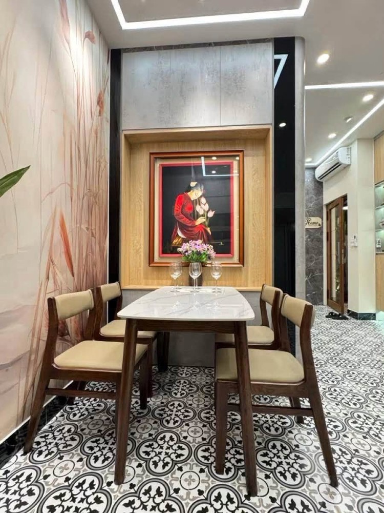 Khương Đình – Nhà Mới Full Nội Thất – 45M² – 5 Tầng – Mt 5M – 236Tr/m²