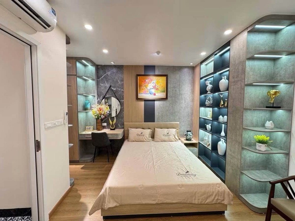 Khương Đình – Nhà Mới Full Nội Thất – 45M² – 5 Tầng – Mt 5M – 236Tr/m²