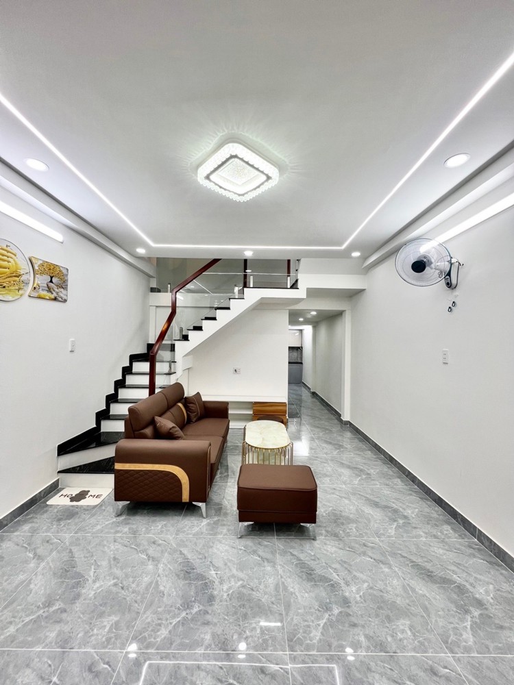 Nhà Đẹp 2 Tầng Trương Phước Phan-Nội Thất Xịn Xò
