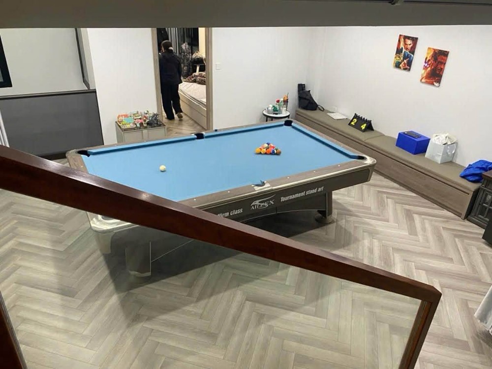 Long Biên – Gara 4 Ô Tô – 5 Tầng Thang Máy – Full Nội Thất Cao Cấp – 79,8M² – Mt 6,1M – 248Tr/m²