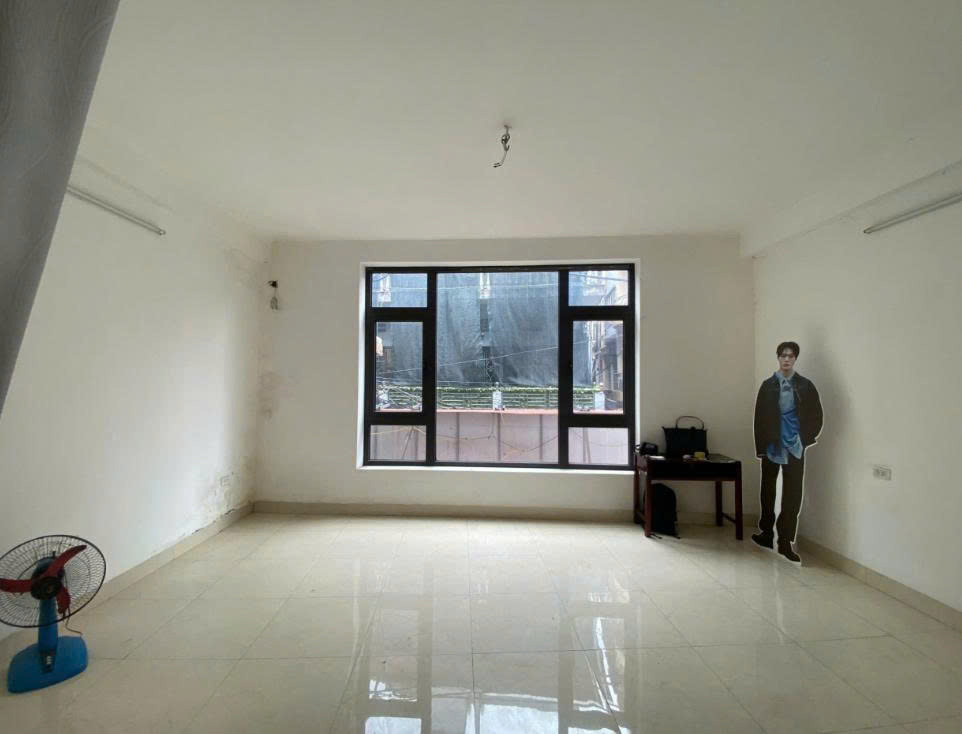 Chính Chủ Có Nhà 5 Tầng 1 Tum Cần Cho Thuê Tại Mặt Phố Lê Đại Hành, Hai Bà Trưng, Hà Nội