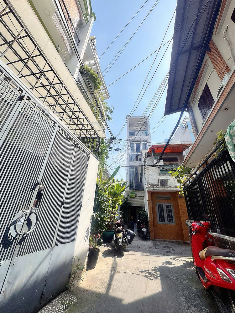 Bán Nhà 2 Tầng - Hxh Đ.cô Giang, P.cô Giang, Quận 1 - Dt 58M2 Xây Dựng Đủ Full Thổ Cư - Xung Quanh