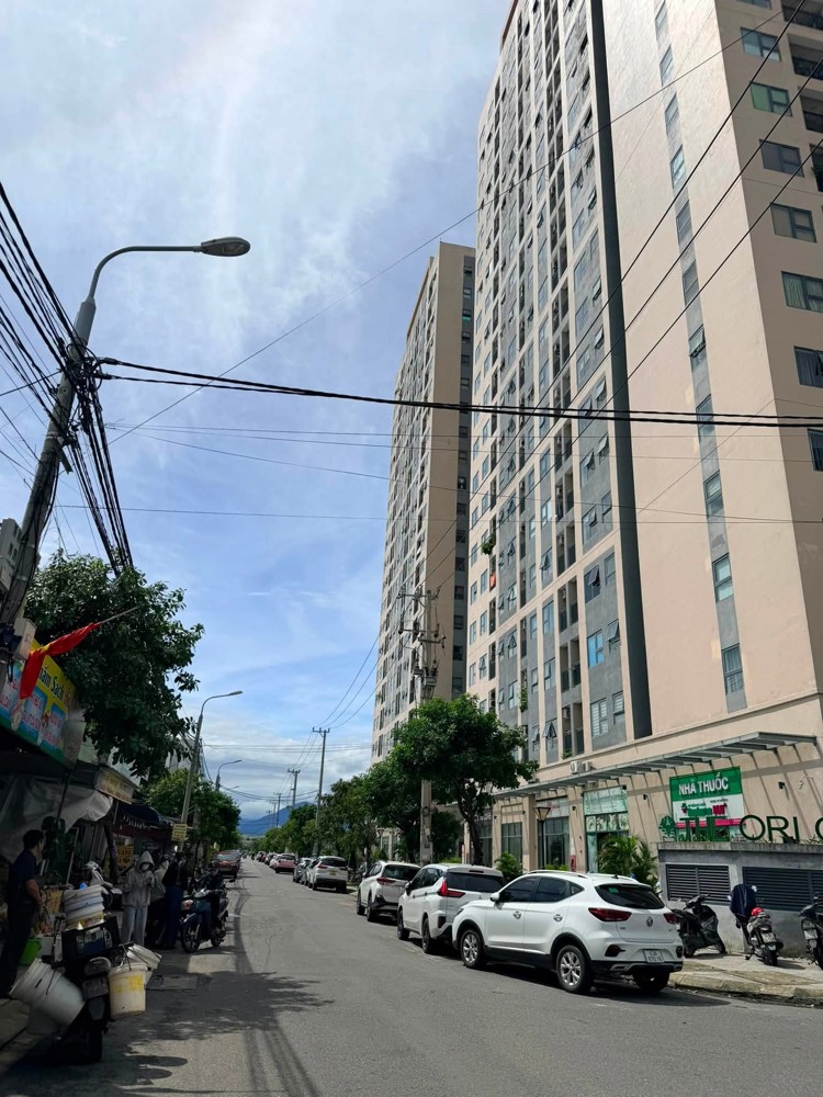 Đất Mặt Tiền Nguyễn Thành Long - Đối Diện Chung Cư Ori Garden