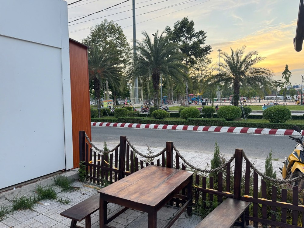 Sang Hoặc Cho Thuê Lại Mặt Bằng Đã Setup Sẵn Vào Là Kinh Doanh Tại Quảng Trường Tô Quyền, Tây Ninh