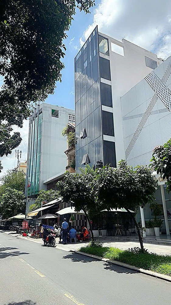 Duy Nhất Tòa Nhà Bán - 1 Hầm 7 Tầng Đ.ngô Thời Nhiệm, Quận 3 - 6M*16m - Dòng Tiền Đêug 300Tr/th 