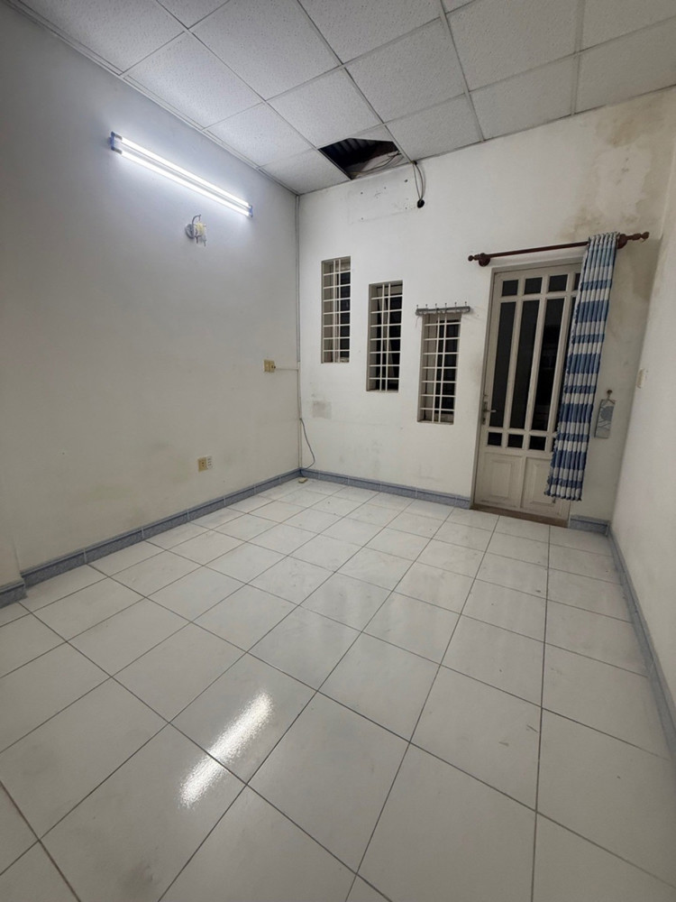 [O5895] Nhà Vuông A4 Cạnh Chợ Thạch Đà - Giá 4.X Tỷ