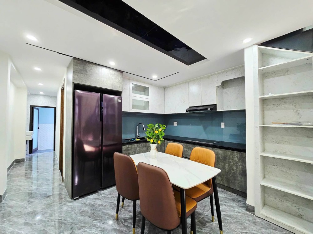 Nhà Thông Tầng K646 Tôn Đản Đường Ô Tô - Kiệt Trước Nhà 3M