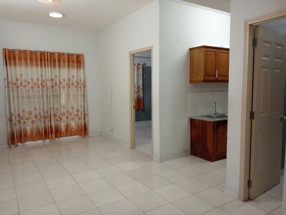 Hot Hot Bán Căn Sổ Hồng Tại Hqc Plaza, 55M2 2Pn 1,450. Có Hỗ Trợ Vay Ngân Hàng. Trống Sẵn Ở Ngay