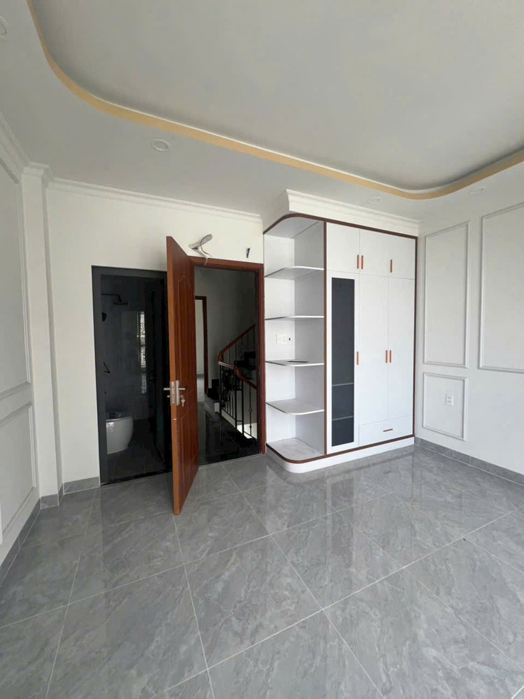 Bán Nhà Mặt Tiền 6 Tầng Thang Máy Hiệp Bình Chánh, Tp Thủ Đức – Dòng Tiền 40Tr/tháng