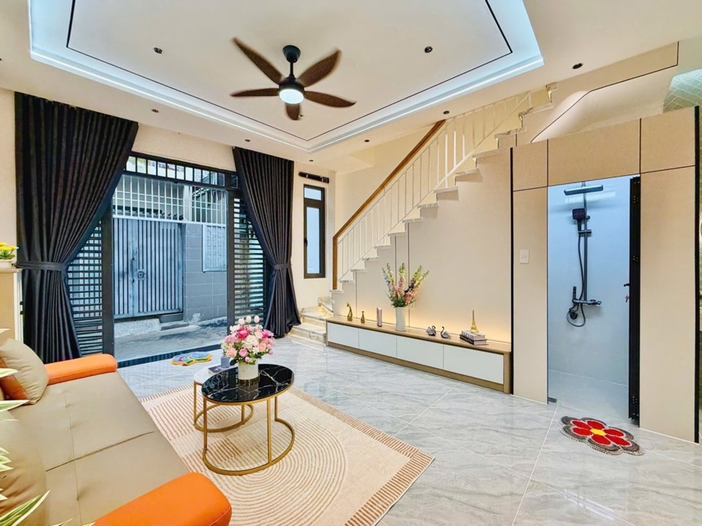 [L2876] Nhà Mới Full Nội Thất Cạnh Chợ Xóm Mới - Giá 5.X Tỷ