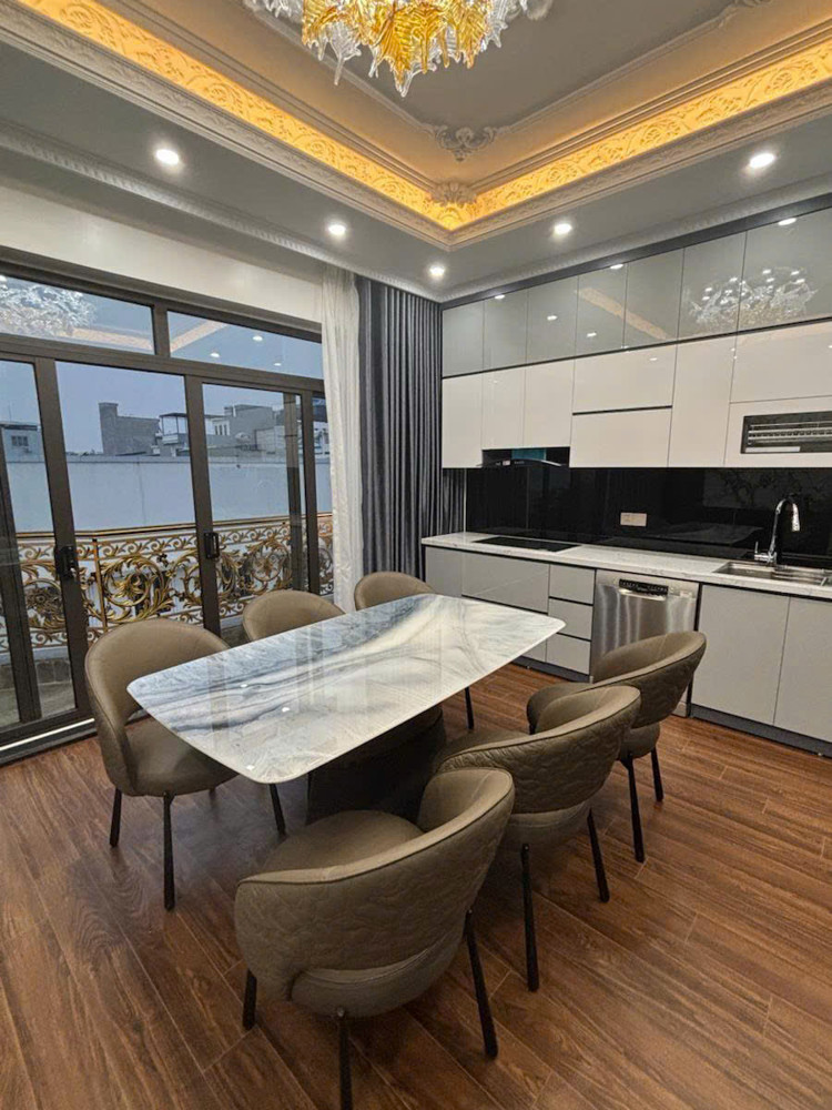 Bán Nhà Nguyễn Văn Linh 65M 7 Tầng Mt5m Thang Máy Gara Ô Tô Nhỉnh 19 Tỷ