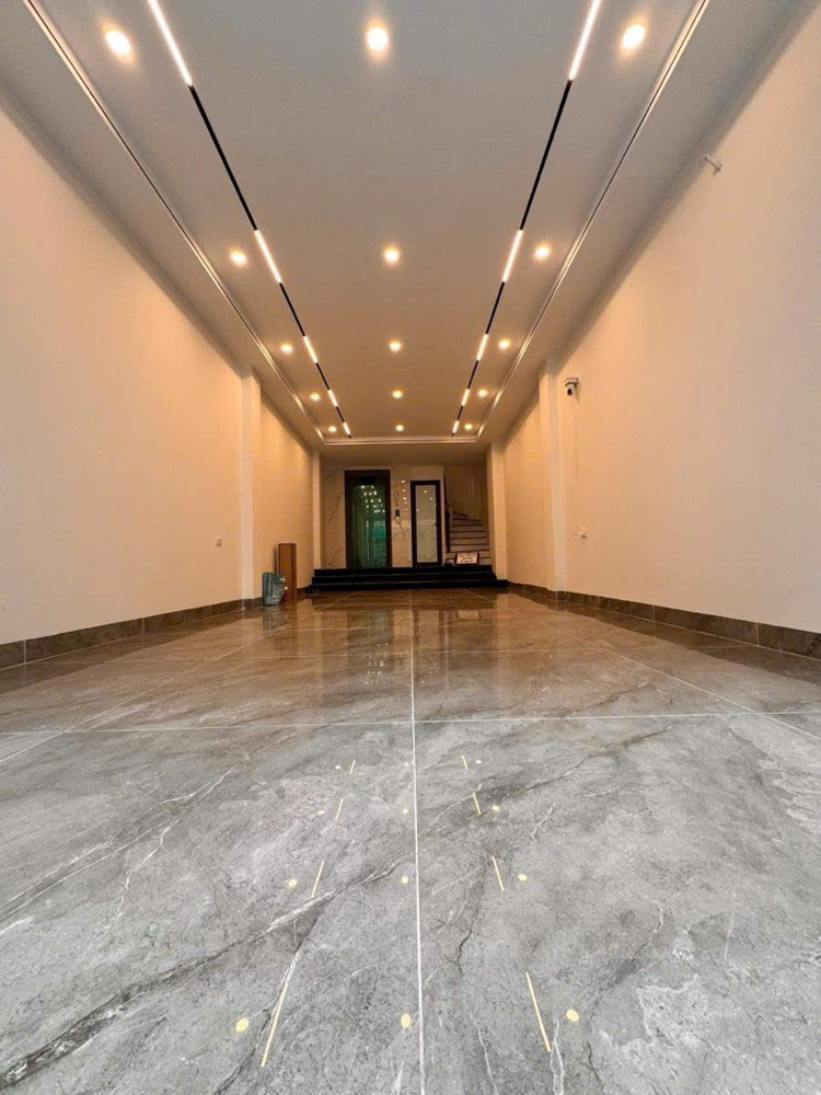 Bán Nhà Hoa Lâm 60M 7 Tầng Mt4.1m Ô Tô Tránh Kinh Doanh Nhỉnh 21 Tỷ
