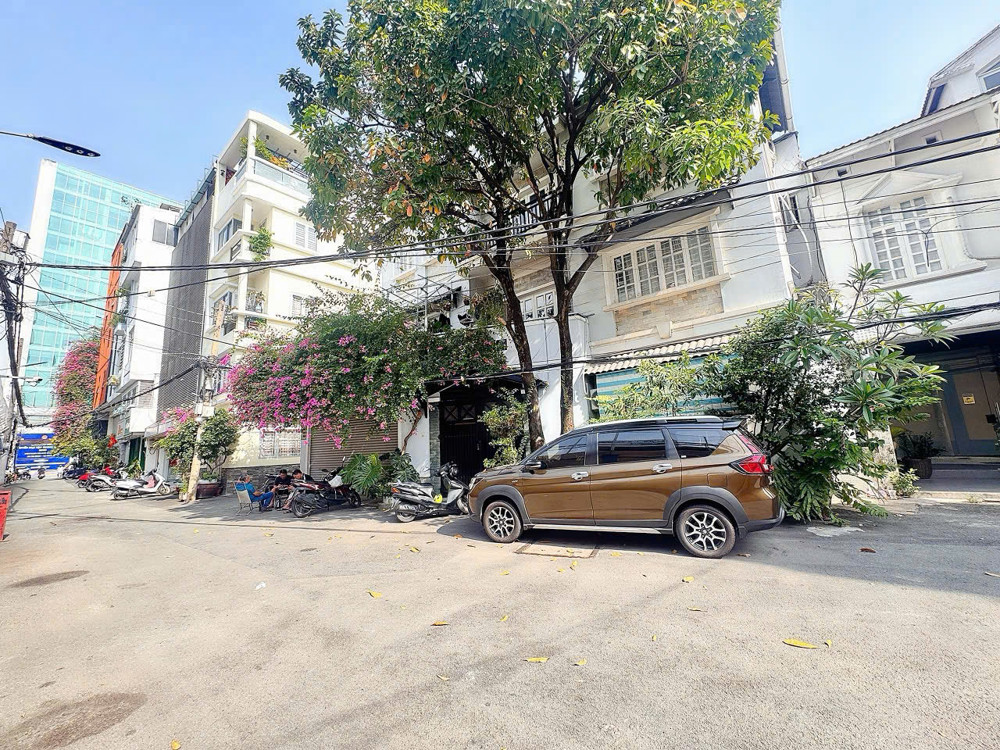 Siêu Hiếm Ngang Lớn 8M*8,5M - Bán Nhà 5 Tầng Thang Máy Mặt Tiền 8M Đ.nguyễn Thị Minh Khai, Quận 1 