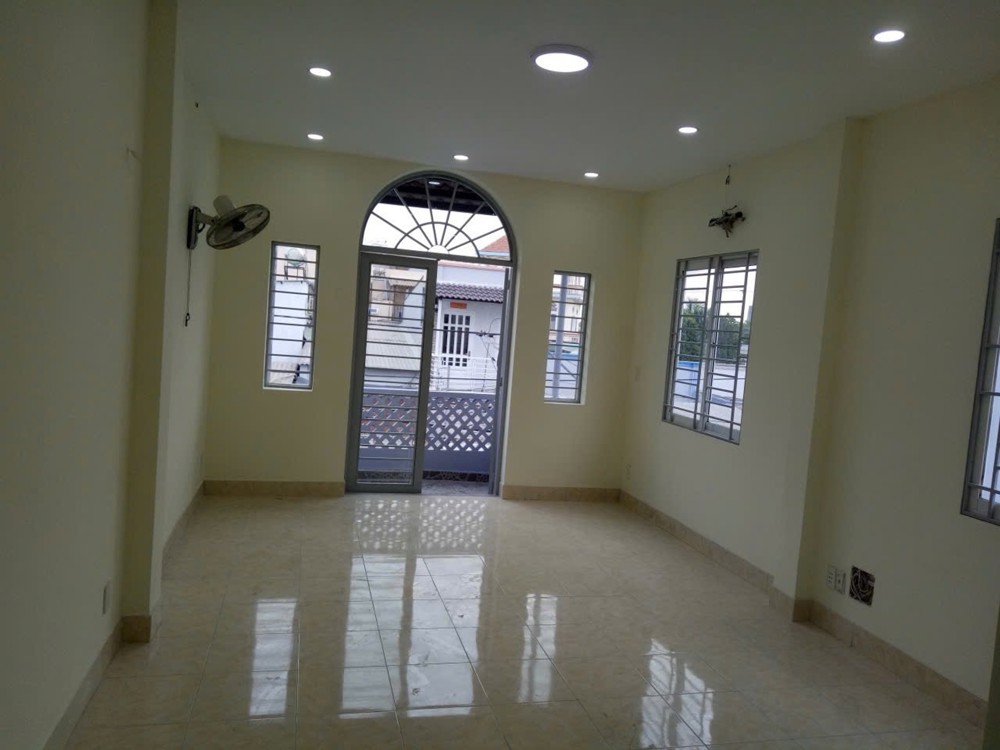 Bán Nhà Xe Hơi Ngủ Trong Nhà – 4 X 14 - 3 Tầng - Quốc Lộ 50 - Nhỉnh 5 Tỷ - Lh 0784968131