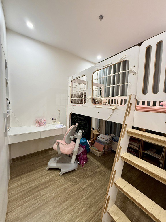 Bán Căn 2Pn 62.1M2, Full Đồ, Giá 5.2 Tỷ Thu Nét, Sẵn Sổ Đỏ! Phường Tây Mỗ, Quận Nam Từ Liêm, Hà Nội