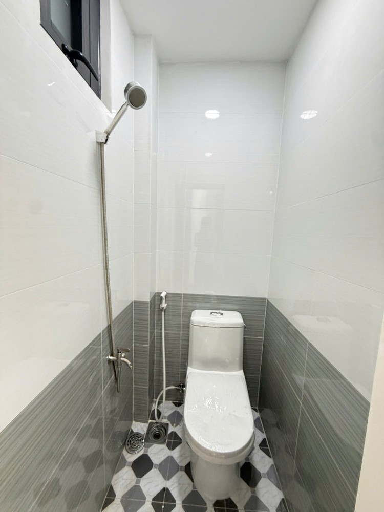 Bán Nhà 2 Tầng, 28M2 Đường Số 5, Phường Linh Xuân, Thủ Đức, Tp Hcm, Shr. Giá 2.59 Tỷ