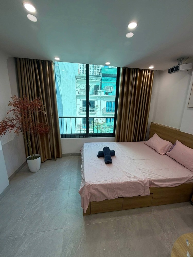 Tòa Nhà Dòng Tiền Nguyễn Trãi, Tx – 200 Tr/tháng – Ô Tô Tránh - 110M² – 9 Tầng – Mt 7M