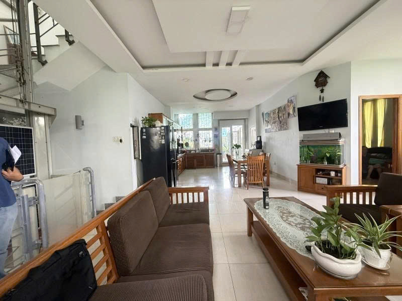 Bán Nhà Mặt Tiền Hậu Giang - Gần Kinh Dương Vương, 11X20m, 5 Tầng - 6Pn, Chỉ 36,9 Tỷ