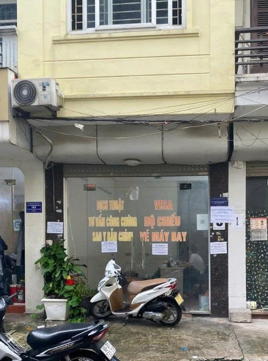 Chính Chủ Cần Cho Thuê Mặt Bằng Tầng 1 - Oto Tránh Nhau Tại Trung Hòa, Cầu Giấy