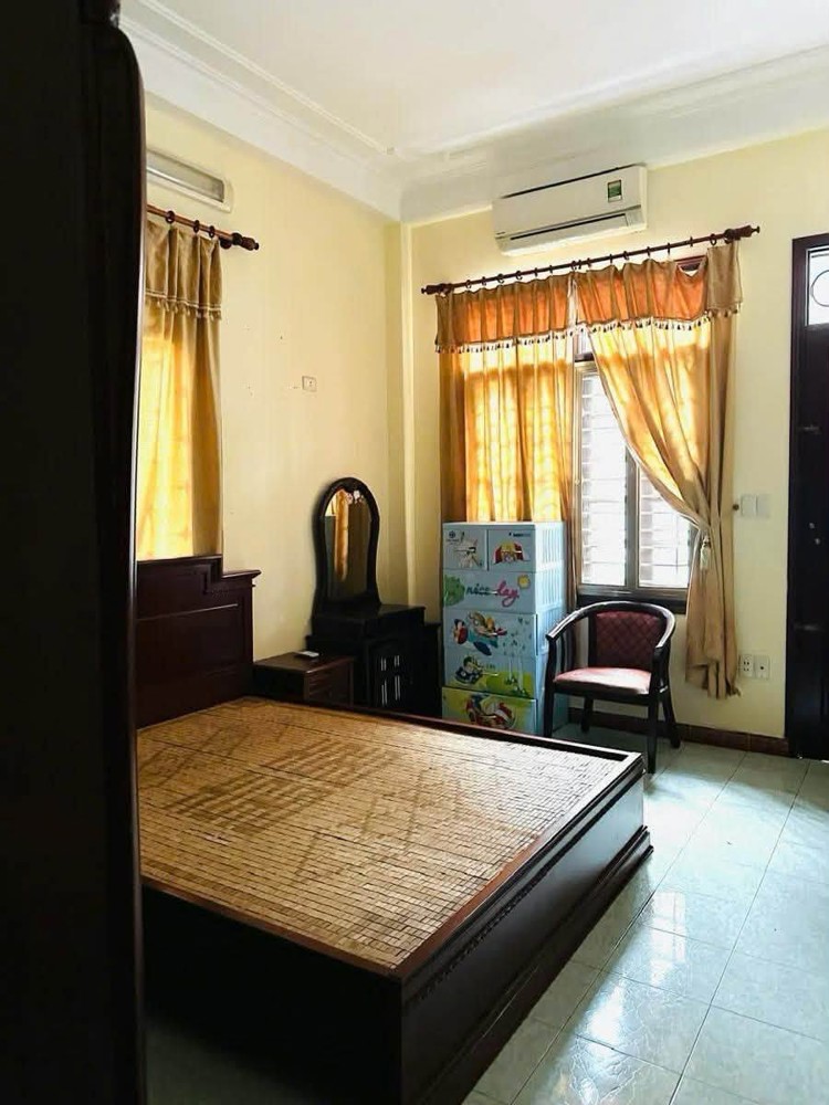 Bùi Xương Trạch – Lô Góc – Ô Tô Đỗ Cửa – Ngõ Thông – 45M² – 4 Tầng – Mt 4M – 222Tr/m²