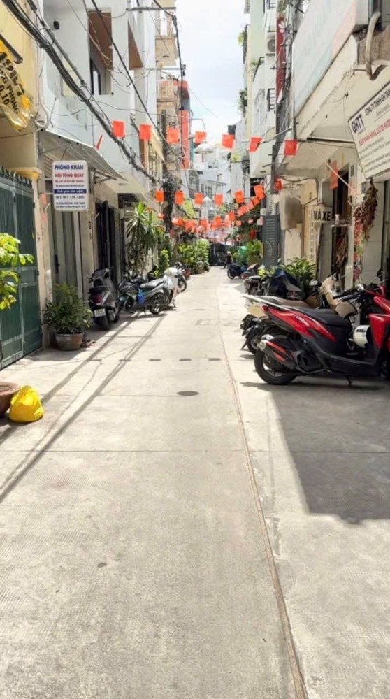 Hẻm Vip Lê Hồng Phong, P.1 Q10 – Nhà 5Pn, 5Wc – Hẻm 5M – Hoàn Công Đủ