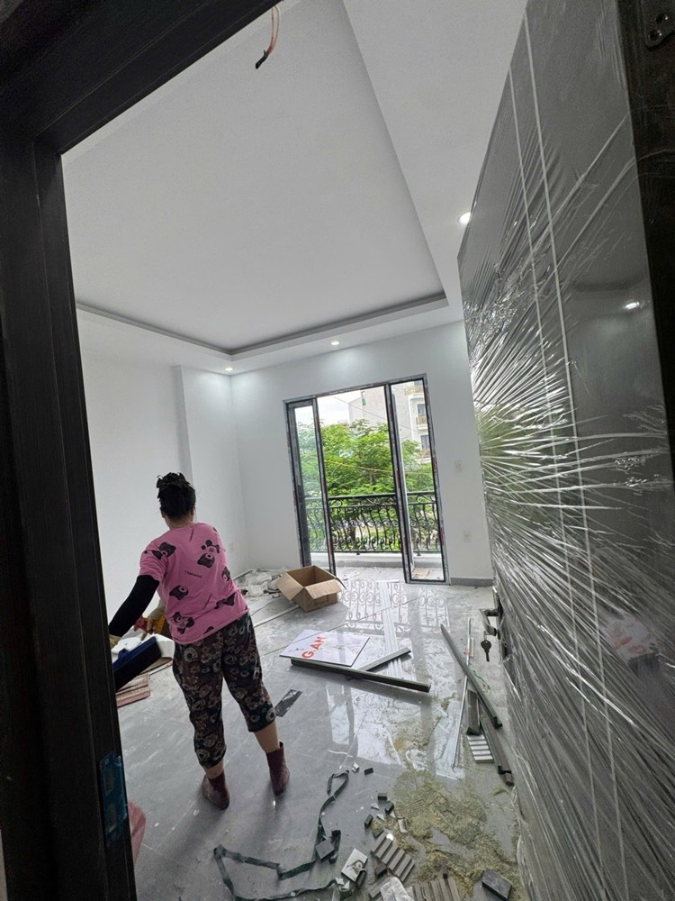 Bán Nhà Xây Mới 4 Tầng Tđc Tam Kỳ - Đầy Đủ Tiện Ích