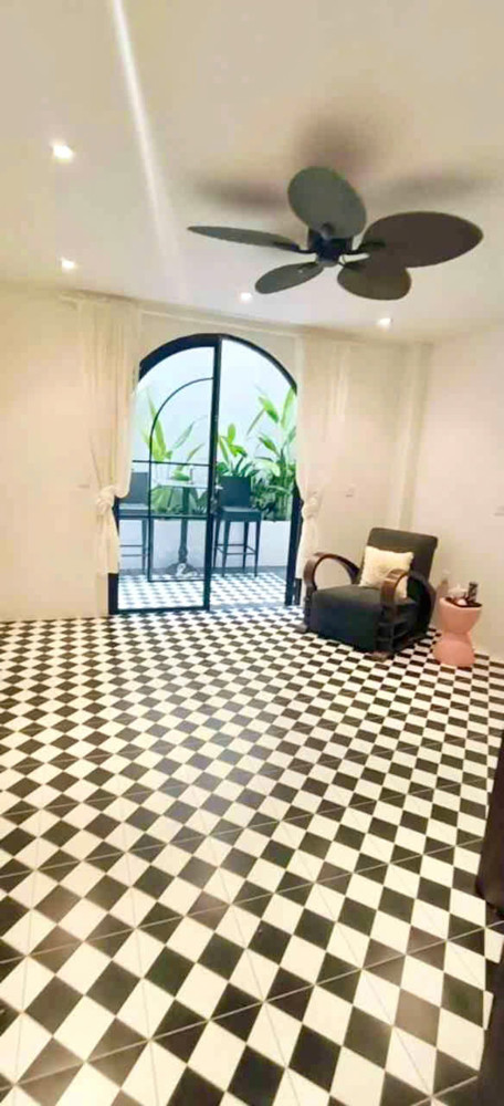 Quận 1: Bán Nhà 3 Tầng Phong Cách Homestay Mới- Mặt Tiền Huyền Quang, P.tân Định- Dt Đẹp 4,M*18m