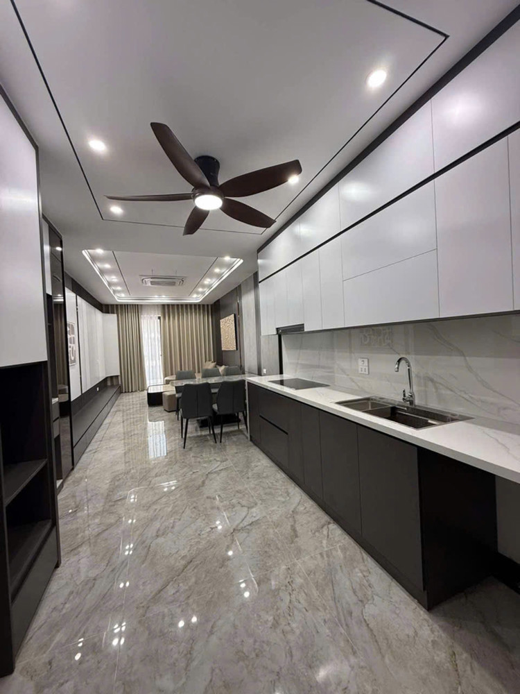 Phân Lô 918 Quân Đội – Vỉa Hè – Ô Tô Tránh – Gara – Thang Máy 46M² X 6 Tầng – Full