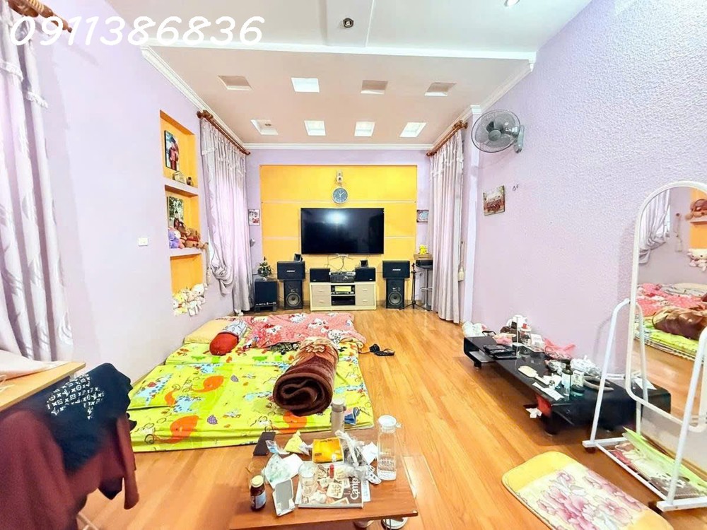 Nhà Đẹp Nguyễn Khang, Gần Ô Tô, 45M 4 Tầng, Ngõ Rộng, Chỉ 10.9 Tỷ