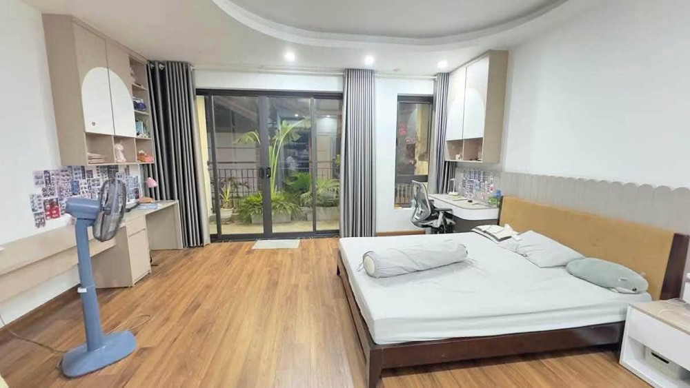 Tòa Nhà Lạc Trung, Hai Bà Trưng – Phân Lô – Ô Tô Tránh – Gara 7 Chỗ – 86M² – 6 Tầng – Mt 5,4M –