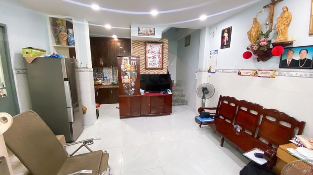 Nhà Lô Góc Phạm Văn Hai 56M2, 5 Tầng Btct, 6Pn, 7Wc – 7.6 Tỷ