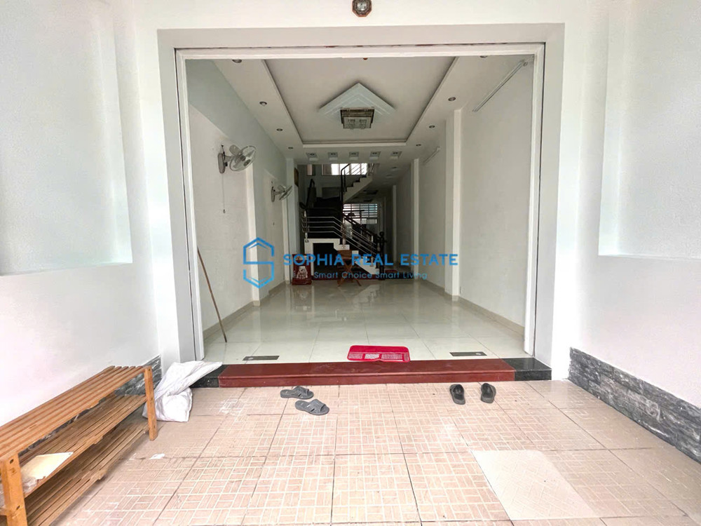 Nhà 4X20m Bùi Tá Hán, 4Pn, Sân Thượng, Cạnh Công Viên, 32 Triệu